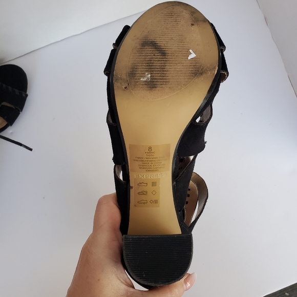 EXPRESS Lace Up Ladder Chunk Heel Booties Size 8 - Picture 10 of 12